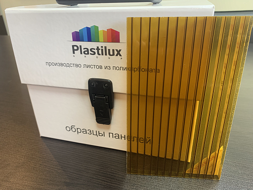 Сотовый поликарбонат ULTRAMARIN 4 мм янтарь Сотовый поликарбонат ULTRAMARIN 4 мм янтарь