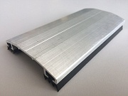 Алюминиевый соединительный профиль для поликарбоната (верхняя планка) Алюминиевый соединительный профиль для поликарбоната (верхняя планка)