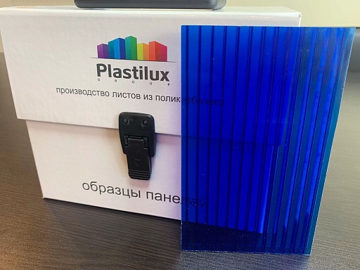 Сотовый поликарбонат ULTRAMARIN 8 мм синий Сотовый поликарбонат ULTRAMARIN 8 мм синий