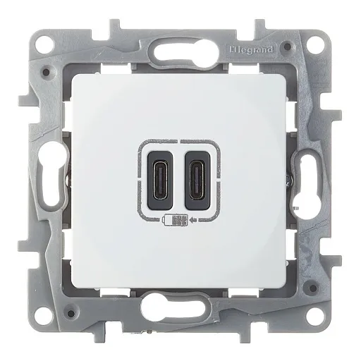 Розетка USB Legrand Etika встраиваемая белая 2хUSB Type-C (672235) Розетка USB Legrand Etika встраиваемая белая 2хUSB Type-C (672235)