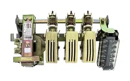 Контактор EKF PROxima 220 В 400 А тип AC 3НО+3НЗ поворотного типа (kt6043-220) Контактор EKF PROxima 220 В 400 А тип AC 3НО+3НЗ поворотного типа (kt6043-220)