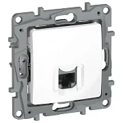Розетка компьютерная IEK Etika встраиваемая белая RJ45 (6722411) Розетка компьютерная IEK Etika встраиваемая белая RJ45 (6722411)
