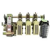 Контактор EKF PROxima 380 В 160 А тип AC 3НО+3НЗ поворотного типа (kt6023-380) Контактор EKF PROxima 380 В 160 А тип AC 3НО+3НЗ поворотного типа (kt6023-380)