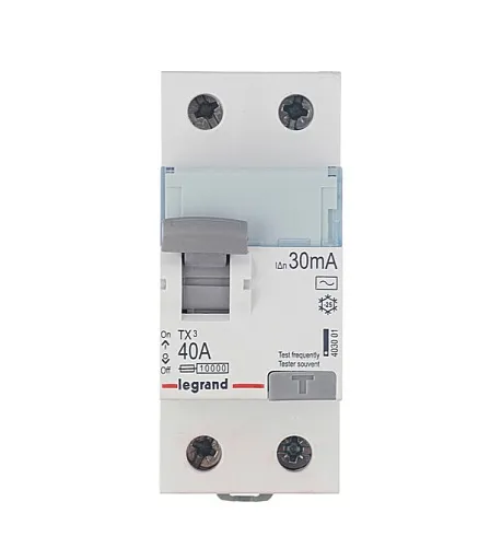 УЗО Legrand TX3 40А 1P+N тип AC 30 мА 10 кА (403001) УЗО Legrand TX3 40А 1P+N тип AC 30 мА 10 кА (403001)